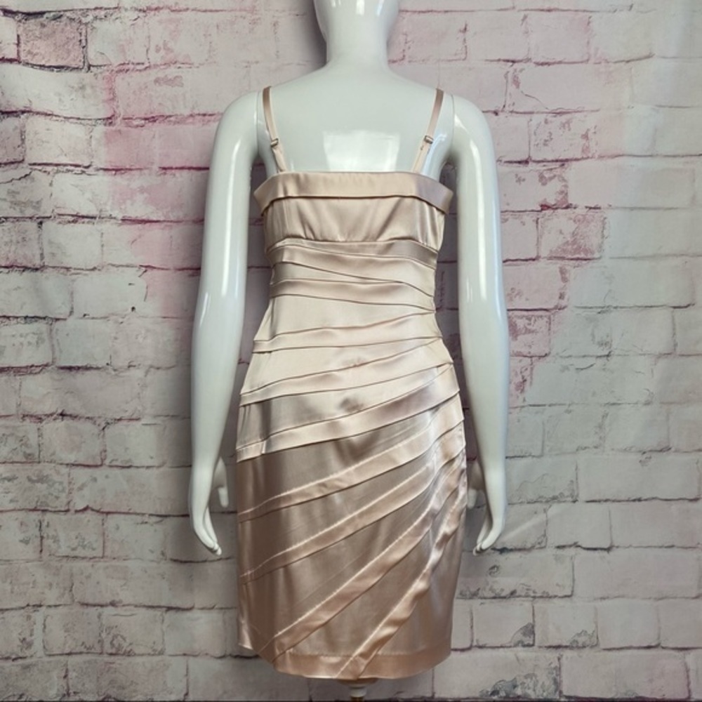 CALVIN KLEIN Silk Light Pink Cocktail Dress - Picture 2 of 9